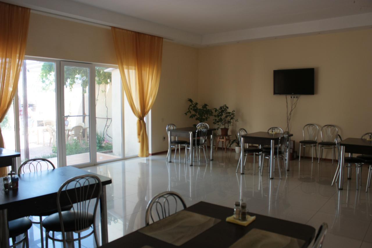 Akvitaniya Mini-Hotel زاتوكا المظهر الخارجي الصورة