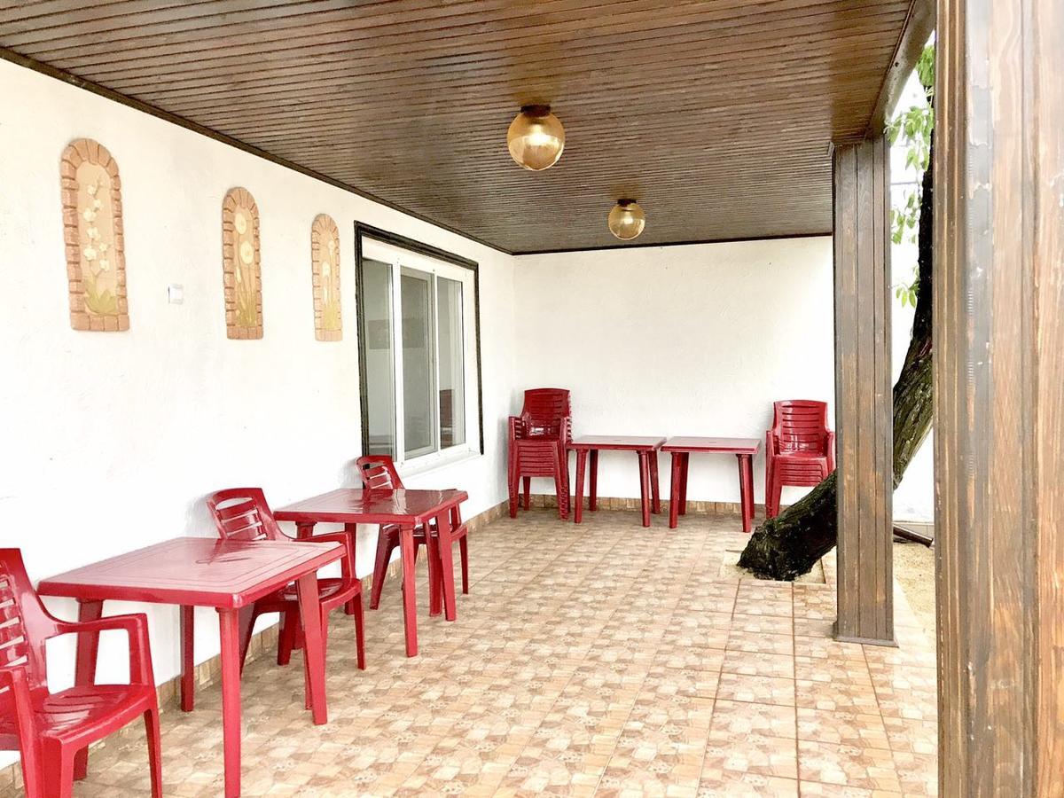 Akvitaniya Mini-Hotel زاتوكا المظهر الخارجي الصورة