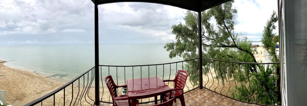 Akvitaniya Mini-Hotel زاتوكا المظهر الخارجي الصورة